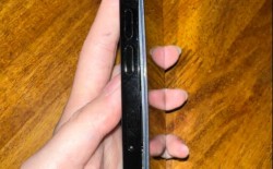 到手没半年!iPhone电池被曝出现严重鼓包:这俩机型要注意了