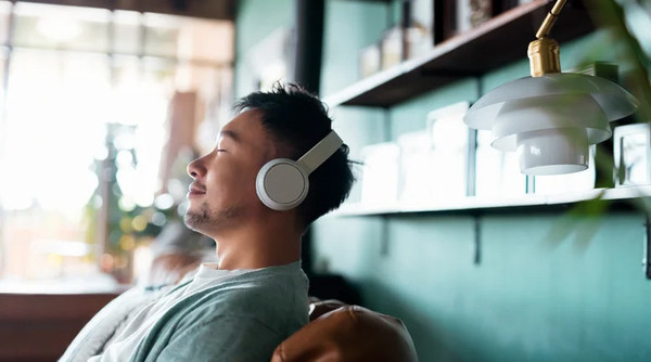 AirPods Pro 2怎么开启自适应噪声缓解_AirPods保护听力自动降噪设置