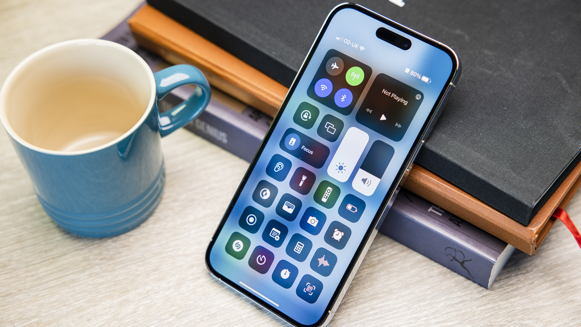 iPhone 15 Pro如何自定义静音开关功能_苹果15按键快捷指令设置