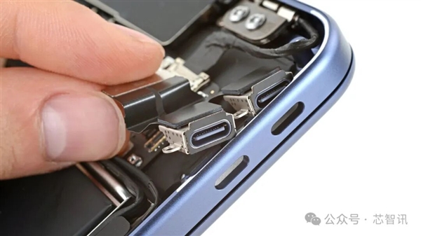 iPhone 15如何使用USB-C接口反向充电_iPhone 15外接设备连接教程