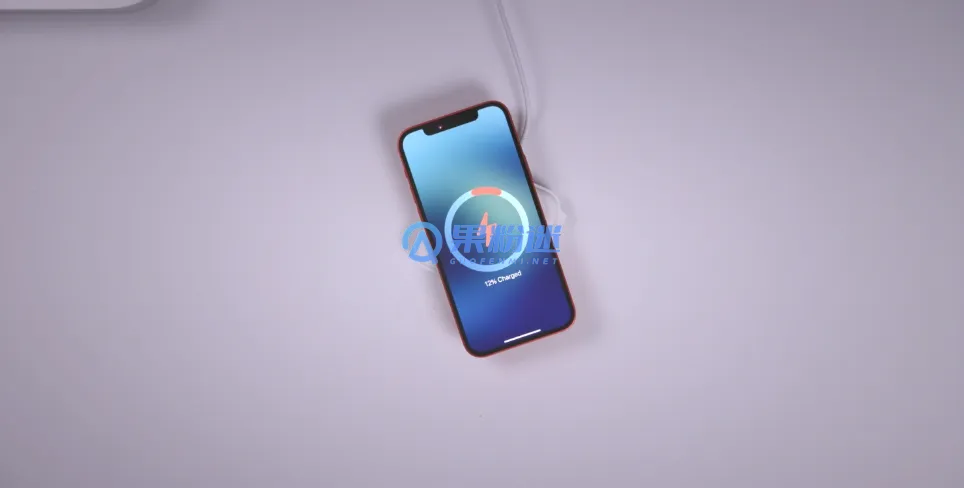 iPhone17充不进去电怎么回事?怎么解决?
