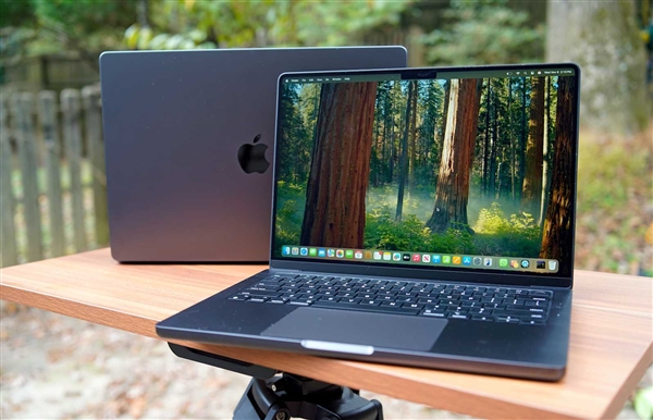 MacBook如何查看系统详细配置_关于本机与系统报告查询