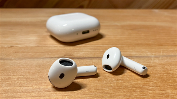 AirPods 3怎么切歌和暂停音乐_AirPods 3力感应器手势教学